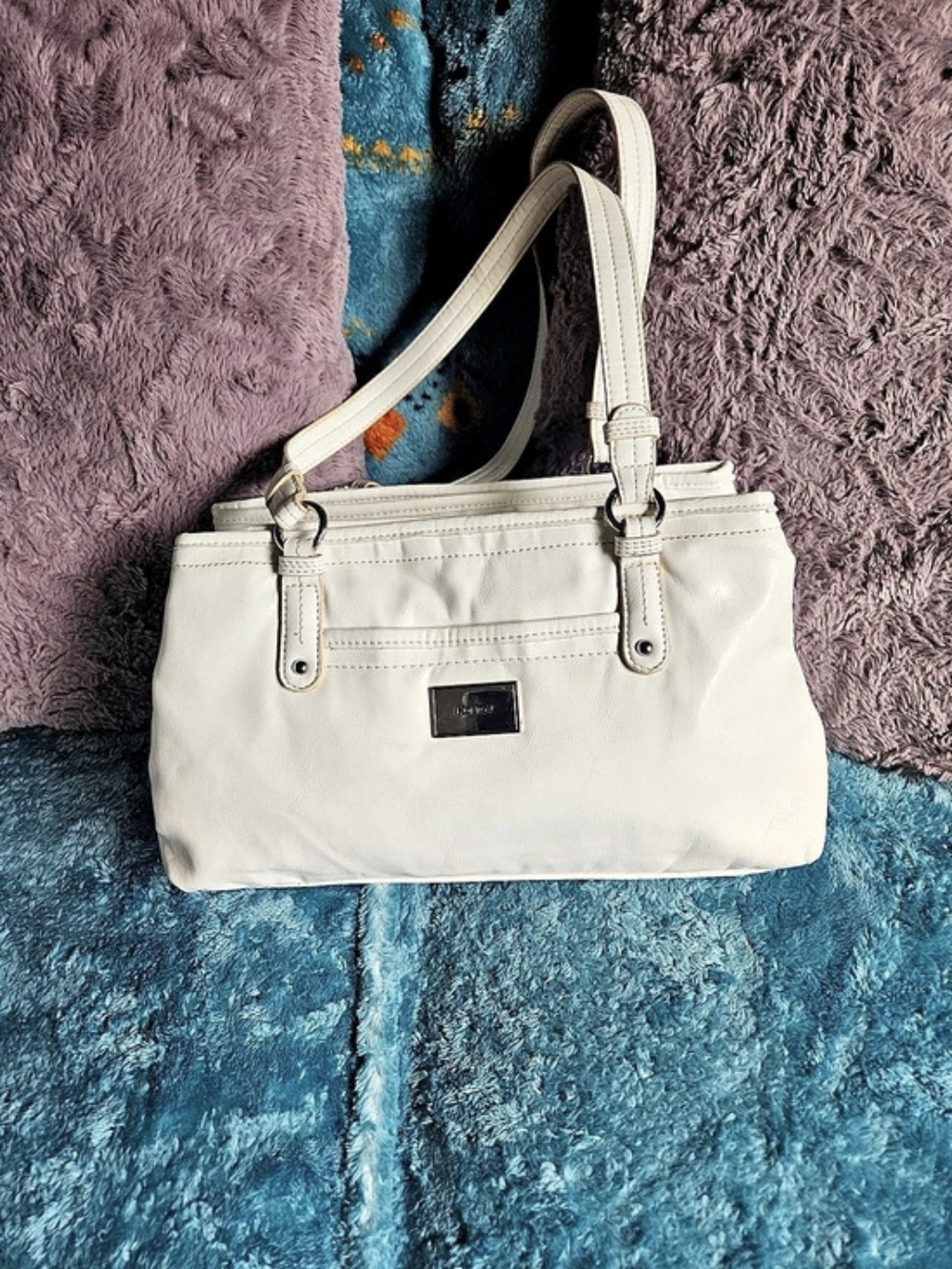 Koltov White Shoulder Bag